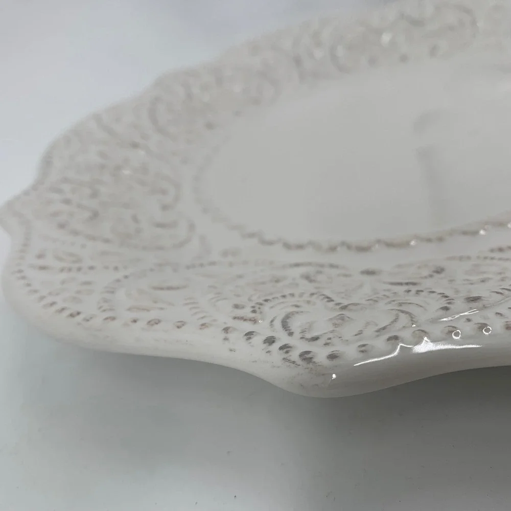 Pier 1 Chateau Clair Scalloped White Dinner Plate Embossed Stoneware 10.75 3avai